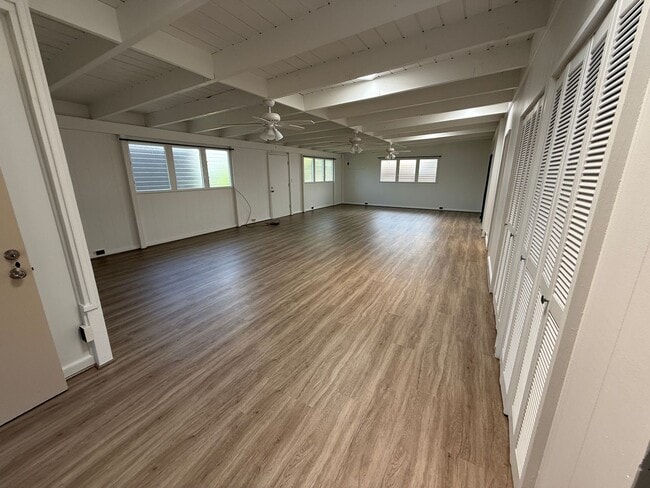 Building Photo - Fully Renovated 3-Bedroom Home with AC & L...