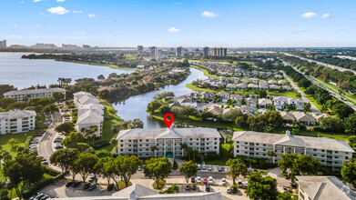 Building Photo - 3630 Whitehall Dr
