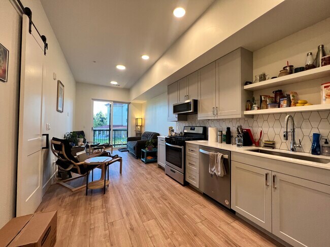 Foto del edificio - 2876 W 53rd Ave