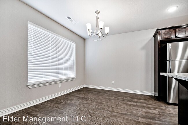 Foto del edificio - 3 br, 2 bath House - 3403 Elm Manor Avenue