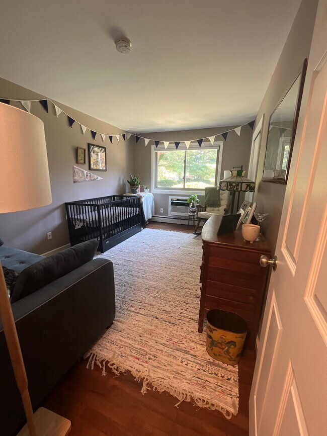 2nd bedroom - 2449 Union Blvd
