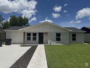 Building Photo - 2510 Bliss St