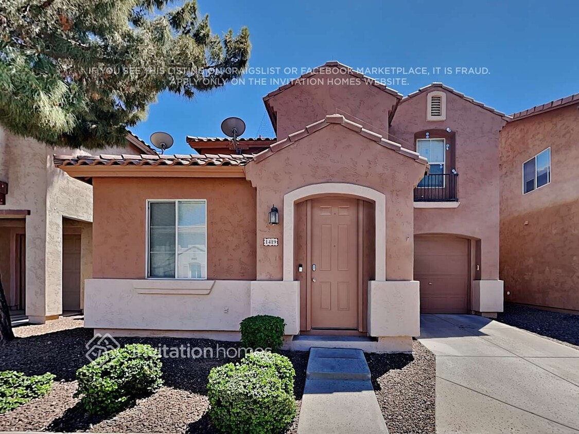 Foto principal - 1419 E Mobile Ln