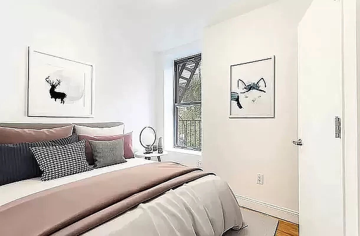 Building Photo - 457 West 17th Street