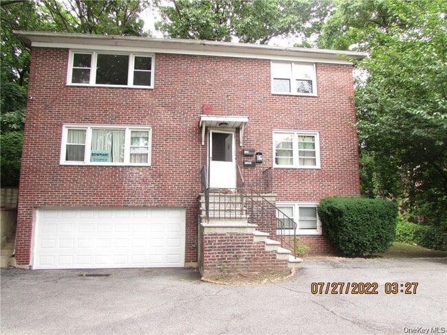 Building Photo - 82 Laurel Pl