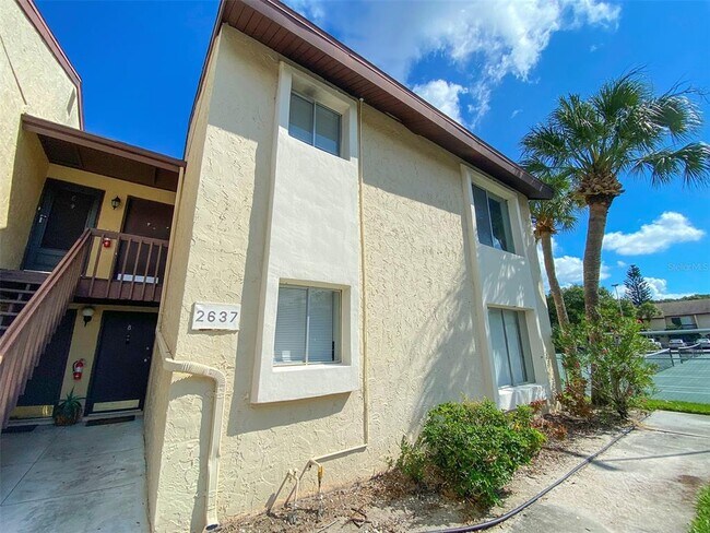 Building Photo - 2637B Pine Lake Terrace