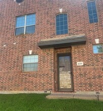 Building Photo - 4225 Swan Forest Dr
