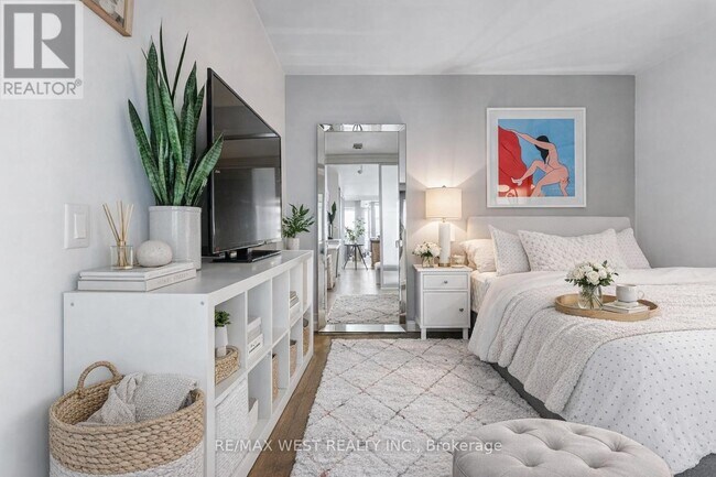 Photo du bâtiment - 95 Bathurst St