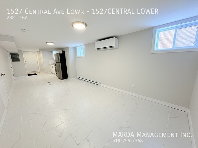 Building Photo - STYLISH NEWLY RENOVATED 2BEDROOM/1BATH LOW...