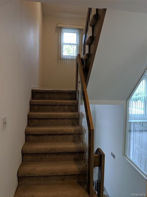 Building Photo - 6335 Aspen Ridge Blvd