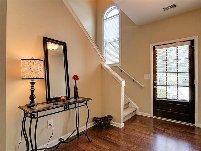 Foto del edificio - 1083 Brownstone Dr SW