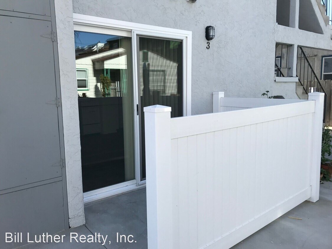 825 Niantic Ct, San Diego, CA 92109 Room for Rent in San Diego, CA