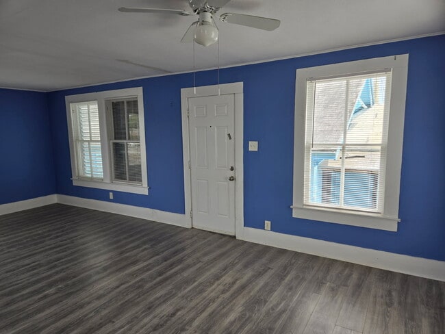 Building Photo - 2407 40th St