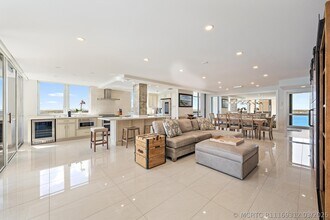 Building Photo - 5380 N Ocean Dr