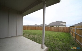 Building Photo - 9700 Falme Ln