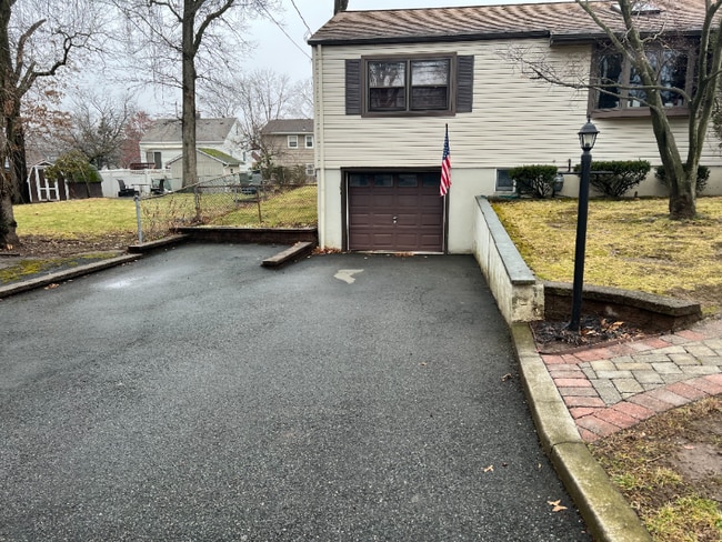 Foto del edificio - 15 Caldwell Rd