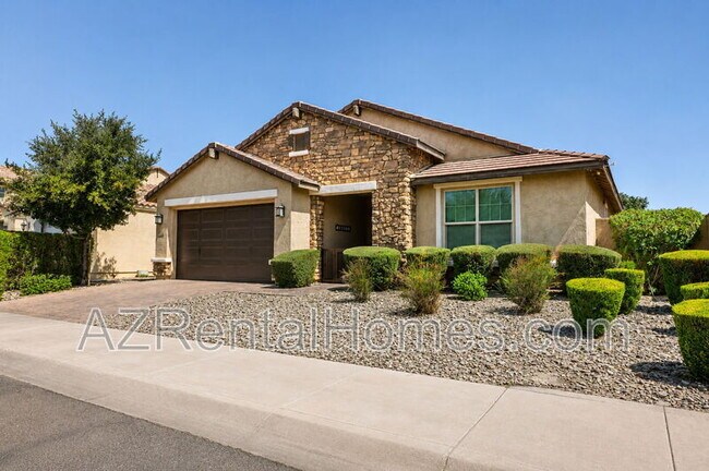 Foto del edificio - 9742 Thatcher Ave