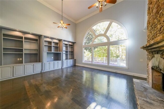Building Photo - 2747 Lockerly Ln