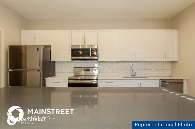 Building Photo - 1119 S Stapley Dr