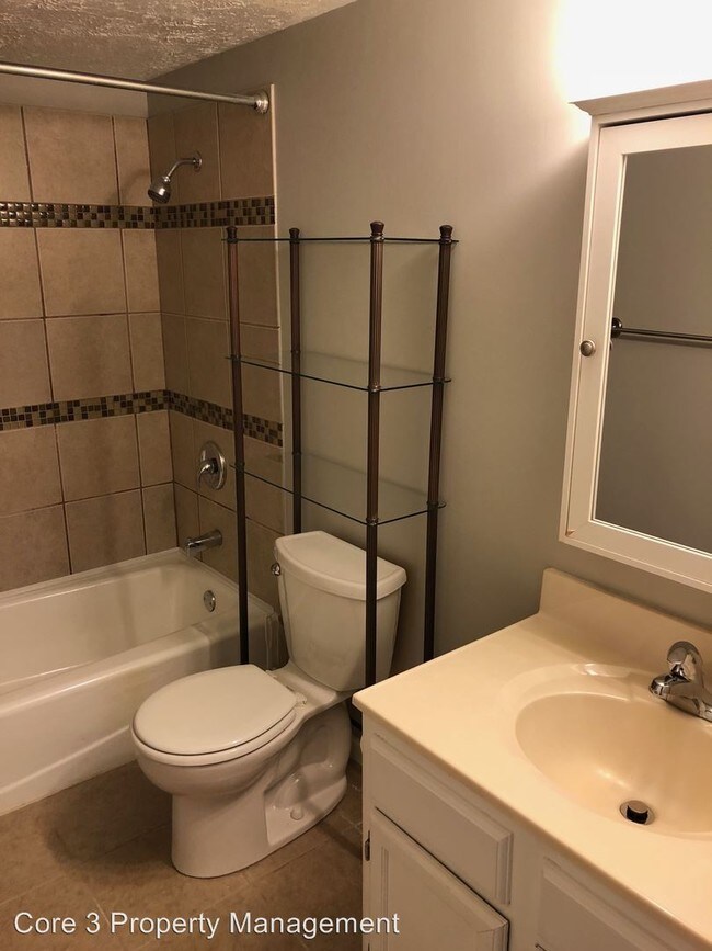 Foto del edificio - 2 br, 1 bath House - 7 Willedrob Unit 2B