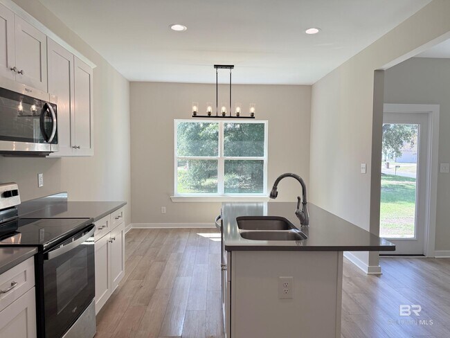 Foto del edificio - 121 Marietta St