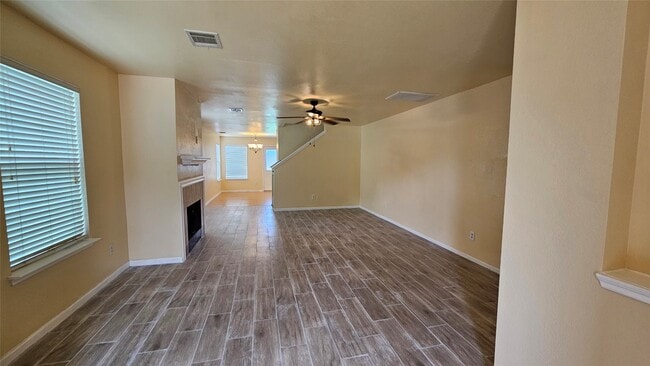 Foto del edificio - 22135 Greengate Dr