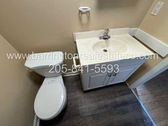 Foto del edificio - 908 4th Ave W