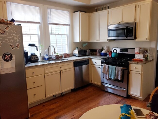 Photo - 101 Bogard St Apartment