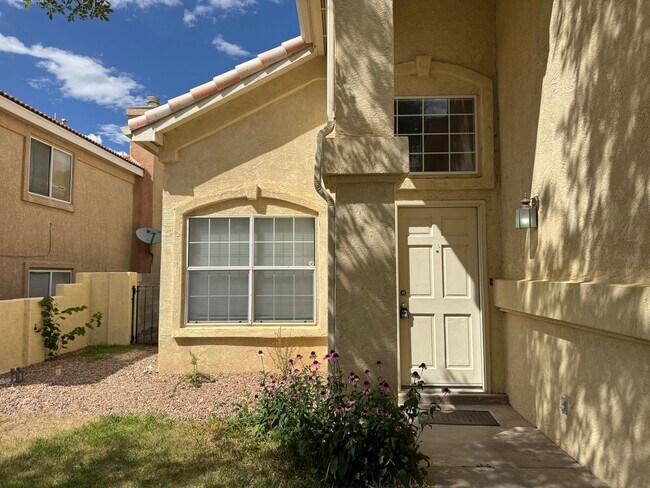 Foto del edificio - Foothills 2-Story in Vista Del Mundo!