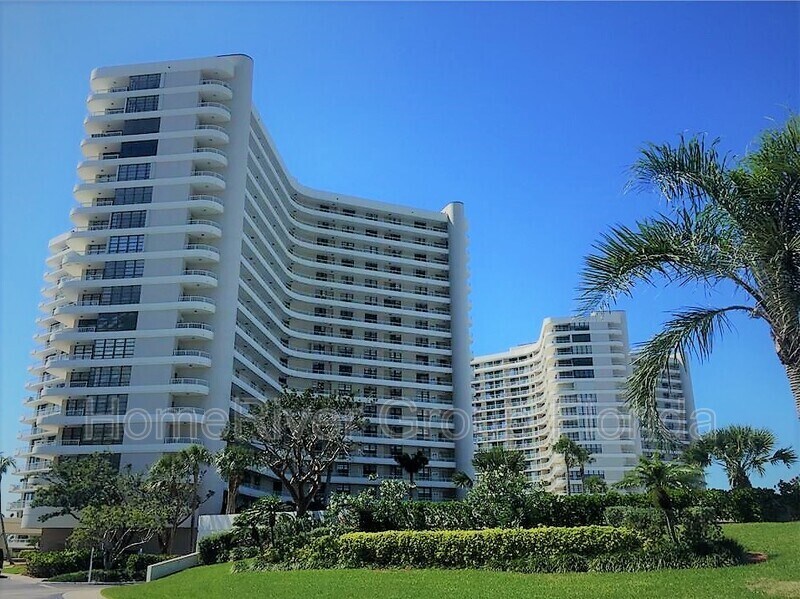 Foto principal - 380 Seaview Ct