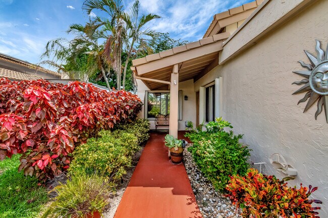 Building Photo - 5760 Piping Rock Dr