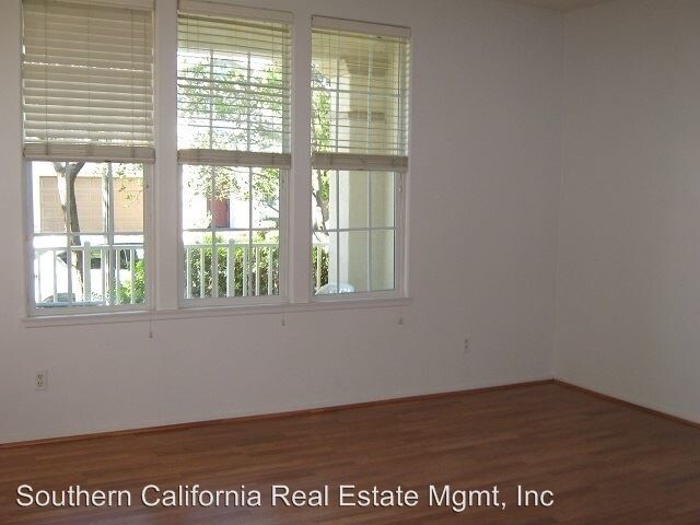 Foto del edificio - 27060 Victoria Ln