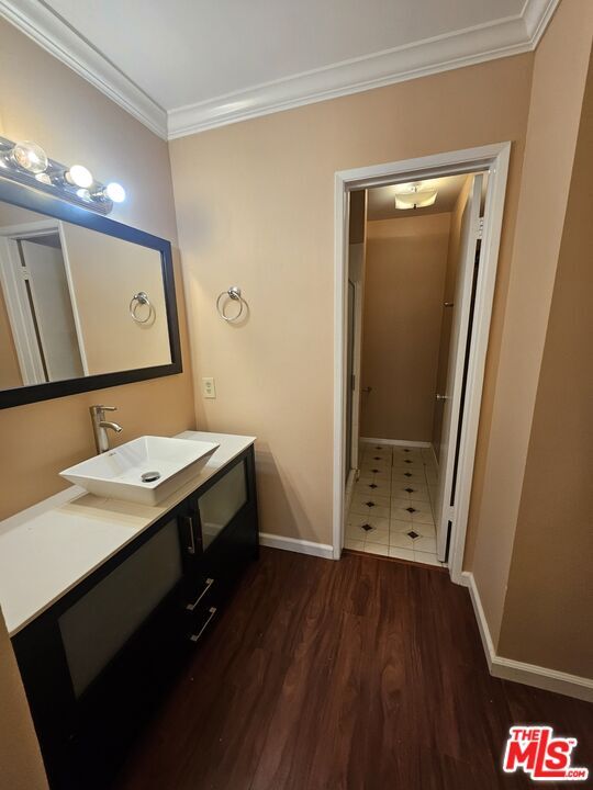 Foto del edificio - 5460 White Oak Ave