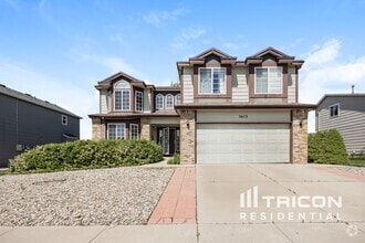 Building Photo - 3672 Bareback Dr