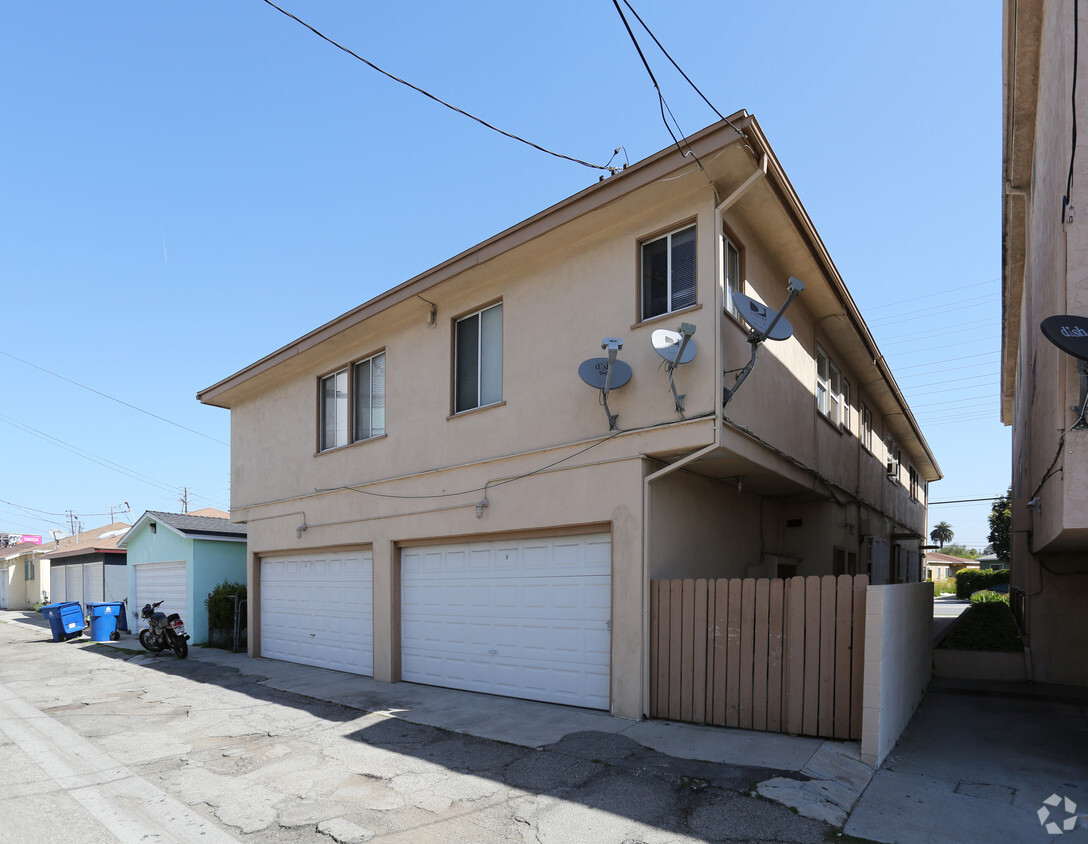 Foto del edificio - 4253 S Centinela Ave