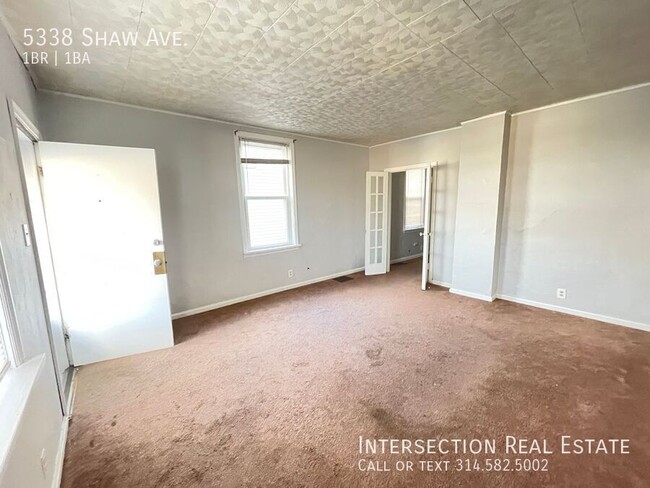 Building Photo - Spacious 1 Bedroom on The Hill, Easy Walki...