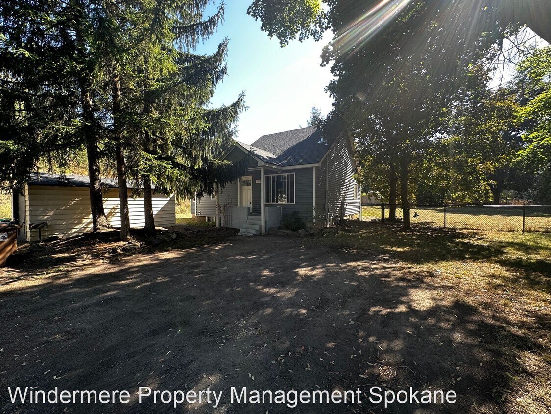 Primary Photo - 2 br, 1 bath House - 3618 E 10th Ave