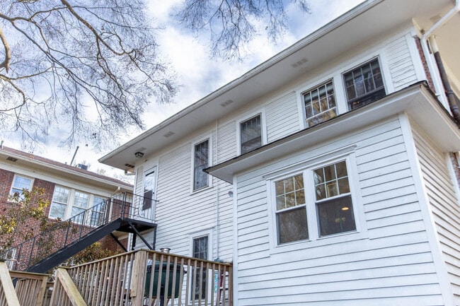 Back - 641 Bonaventure Ave NE