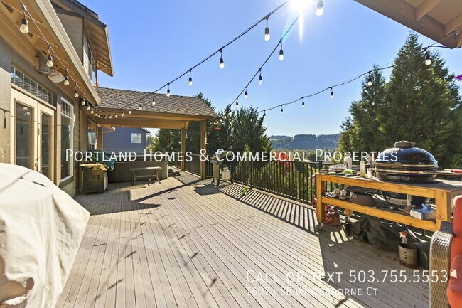 Building Photo - 16075 SE Winterborne Ct