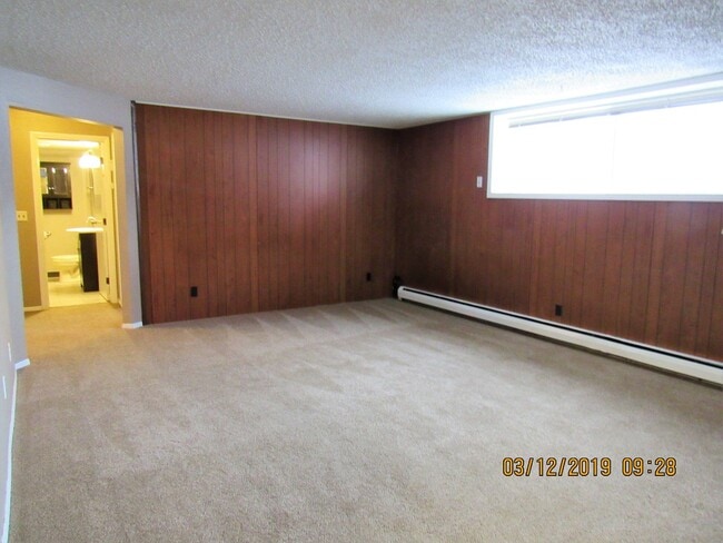 Building Photo - 3442 Hurst Rd