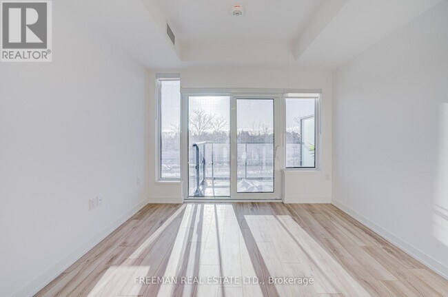 Photo du bâtiment - 7439 Kingston Rd