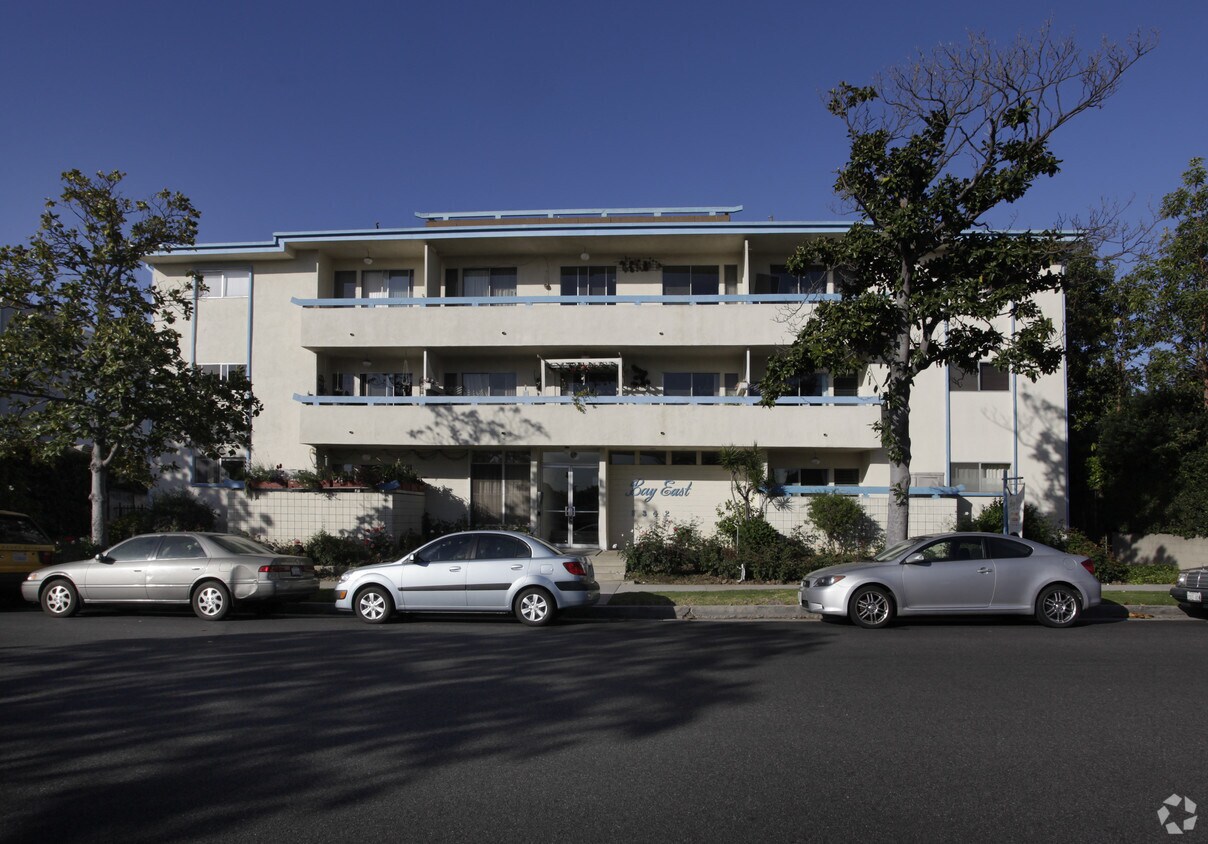 Primary Photo - Bay East
