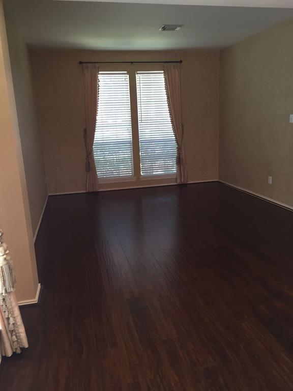 Foto del edificio - 2114 Madewood Dr