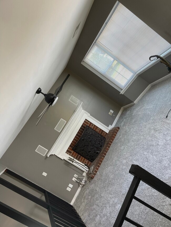 Building Photo - 4667 Briarwood Dr