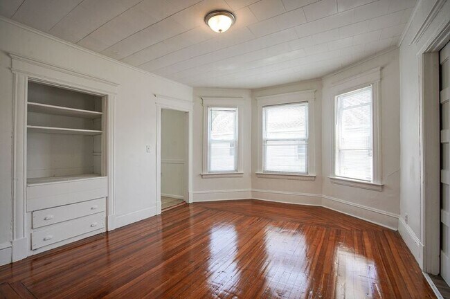 Foto del edificio - 529-531-531 Armory St