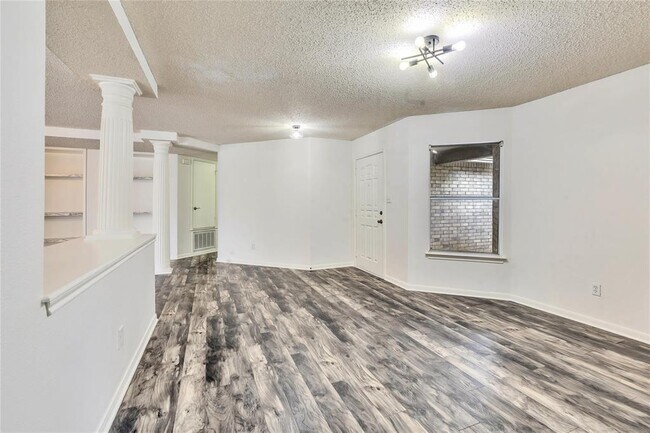 Foto del edificio - 908 Dogwood Trail