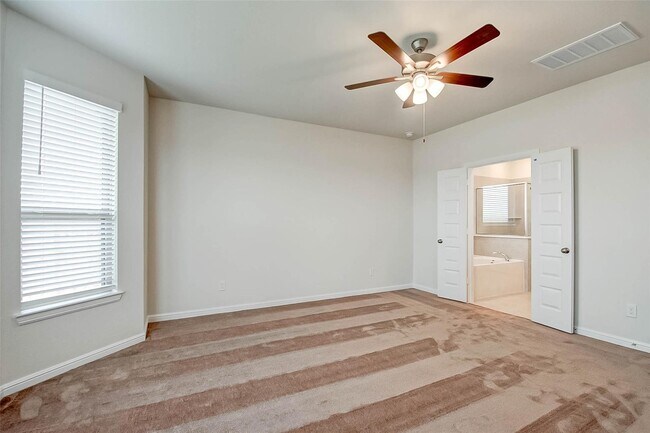 Building Photo - 18827 Carlisle Landing Ln
