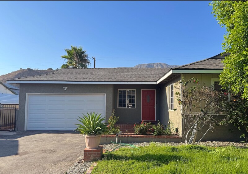 Foto principal - 8015 Grove St