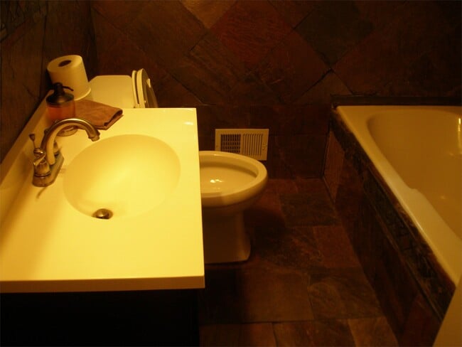 Photo - 3962 Chamblee Dunwoody Rd House