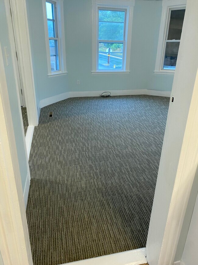 Foto del edificio - 114 Hampson St